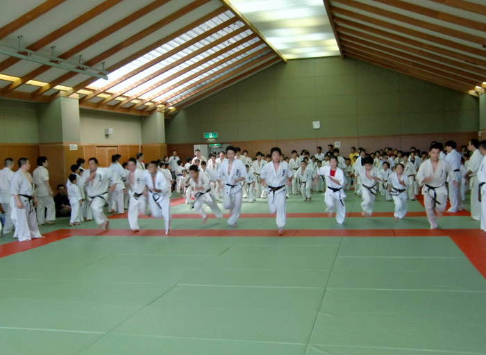 ��41��l�����R���������m��